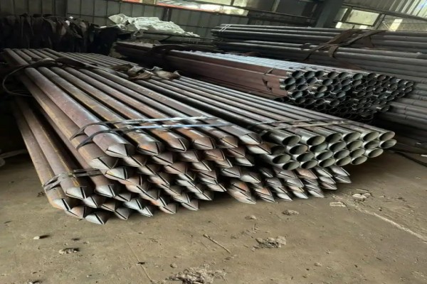 依兰依兰管棚<a href='https://yilan.lcdkj.cn/zhujiangguan/' target='_blank' title='依兰注浆管'><strong>依兰注浆管</strong></a>工程案例 隧道边坡加固依兰依兰依兰注浆管应用实例 依兰管棚依兰依兰依兰注浆管工程案例 隧道边坡加固依兰依兰依兰注浆管应用实例